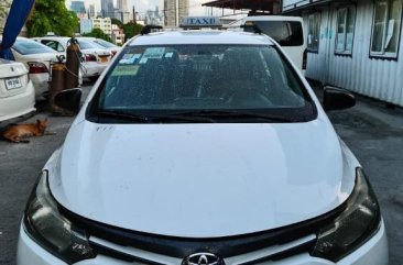 White Toyota Vios 2014 for sale in Mandaluyong