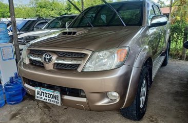 Grey Toyota Hilux 3.0 G Manual 4X4 Diesel for sale in Santiago City