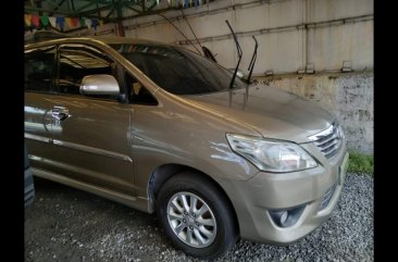 Sell Grey 2012 Toyota Innova MPV at Manual at 82000 km in Laguna