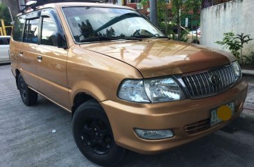 Selling Brown Toyota Revo 2004 in Makati