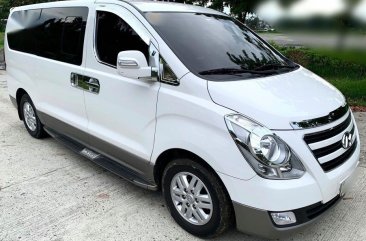 White Hyundai Starex 2018 for sale in Manila
