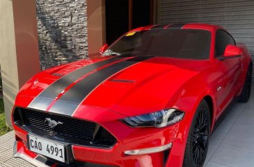 Selling Red Ford Mustang in Angeles