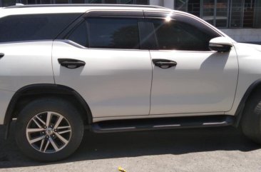 Pearl White Toyota Fortuner 2016 for sale in Valenzuela