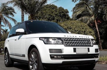 White Land Rover Range Rover Vogue SDV8 Diesel 2014 for sale in Makati