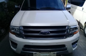 Selling White Ford Expedition 2016 in Muntinlupa
