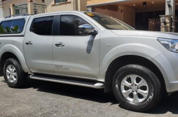 Selling Silver Nissan Navara 2017 in Quezon City