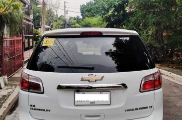 White Chevrolet Trailblazer 2014 for sale in Manila