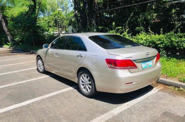 White Toyota Camry for sale in San Juan 