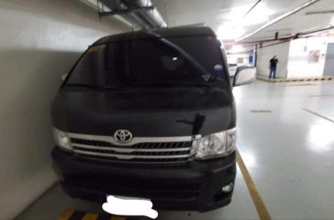 Selling Black Toyota Hiace Super Grandia in Manila