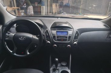 Grey Hyundai Tucson for sale in Quezon