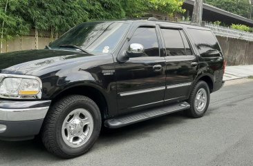 Sell Black Ford Expedition in Quezon City