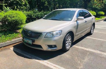 White Toyota Camry for sale in San Juan 