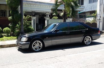 Black Mercedes-Benz S-Class 1995 for sale in Quezon City