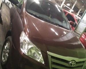 Selling Brown Toyota Innova 2018 in Manila