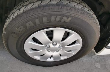 Sell White Toyota Hiace Super Grandia 2012 in Las Piñas