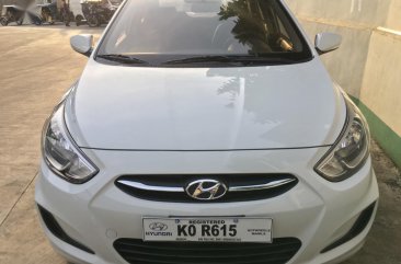 Sell White 2019 Hyundai Accent in Valenzuela