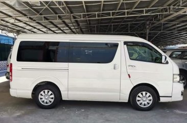 Sell White Toyota Hiace Super Grandia 2012 in Las Piñas