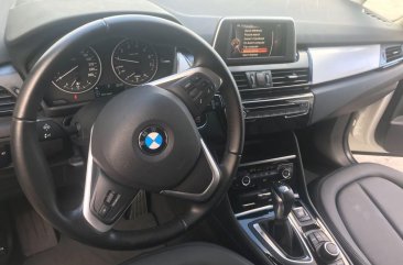 White Bmw 218i for sale in Pasay