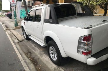 White Ford Trekker for sale in Parañaque