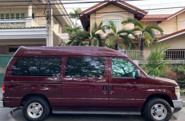 Purple Ford E-150 for sale in Quezon