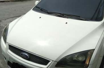 White Ford Focus for sale in Mahogany