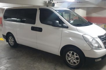 White Hyundai Grand starex 2013 for sale in Manila