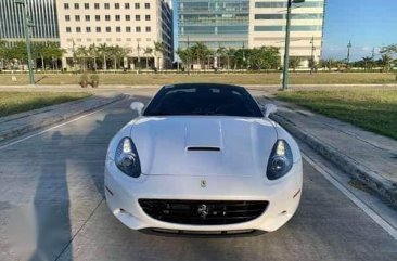 White Ferrari California for sale in Makati