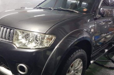 Sell Black 2009 Mitsubishi Montero in Pasig