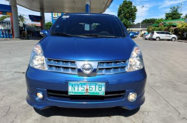 Selling Blue Nissan Livina in Las Piñas