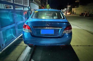 Selling Blue Mitsubishi Mirage g4 in Manila