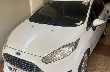 White Ford Fiesta for sale in San Pedro