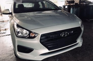 Sell Silver Hyundai Reina in Cainta