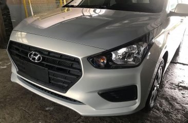 Sell Silver Hyundai Reina in Cainta