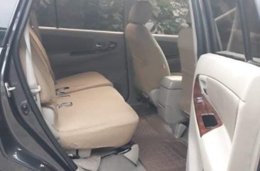 Sell Black Toyota Innova in Manila