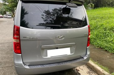 Sell Grey Hyundai Starex in Quezon City