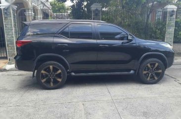 Black Toyota Fortuner for sale in Manila