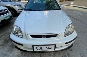 Sell Pearl White Honda Civic in Manila