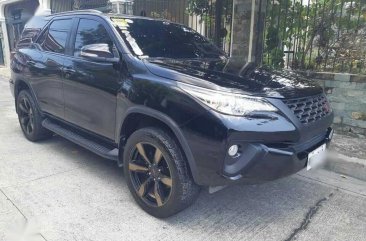 Black Toyota Fortuner for sale in Manila