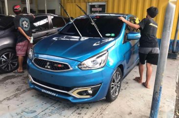 Selling Blue Mitsubishi Mirage in Manila