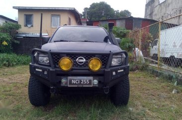 Selling Black Nissan Navara 2009 in Manila