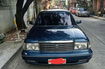 Blue Toyota Crown for sale in Quezon