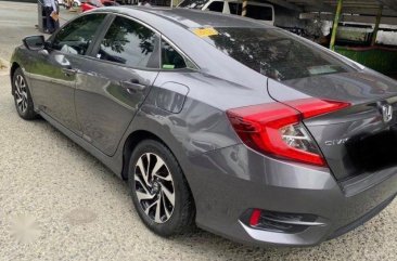 Grey Honda Civic 2017 for sale in Manila