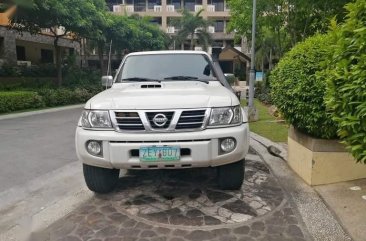 Selling Pearl White Nissan Patrol 2007 in Parañaque