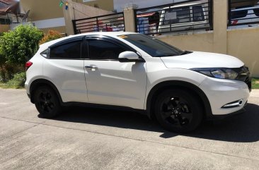 White Honda Hr-V for sale in Molino