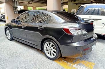 Selling Silver Mazda 3 2014 in Manila