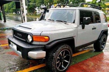 Selling Silver Toyota Fj Cruiser 2015 SUV at 50000 km in Manila