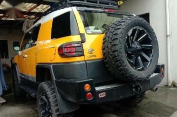 Yellow Toyota Fj Cruiser for sale in Malabon