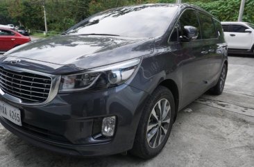 Sell Silver 2019 Kia Carnival in Baguio