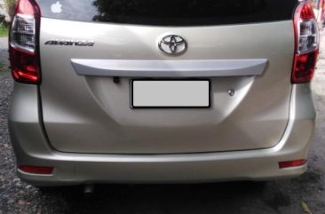 Selling White Toyota Avanza 2017 in Cebu City