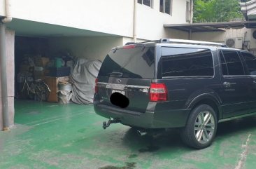 Selling Black Ford Expedition 2016 in San Mateo